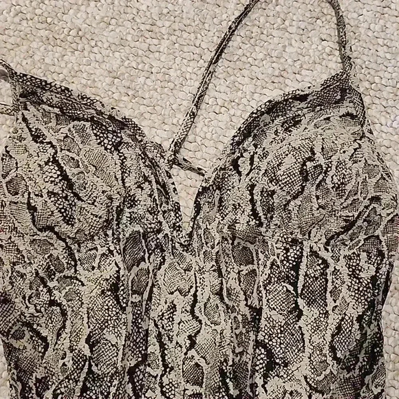 Swimsuit snakeskin  - Picture 9 of 10